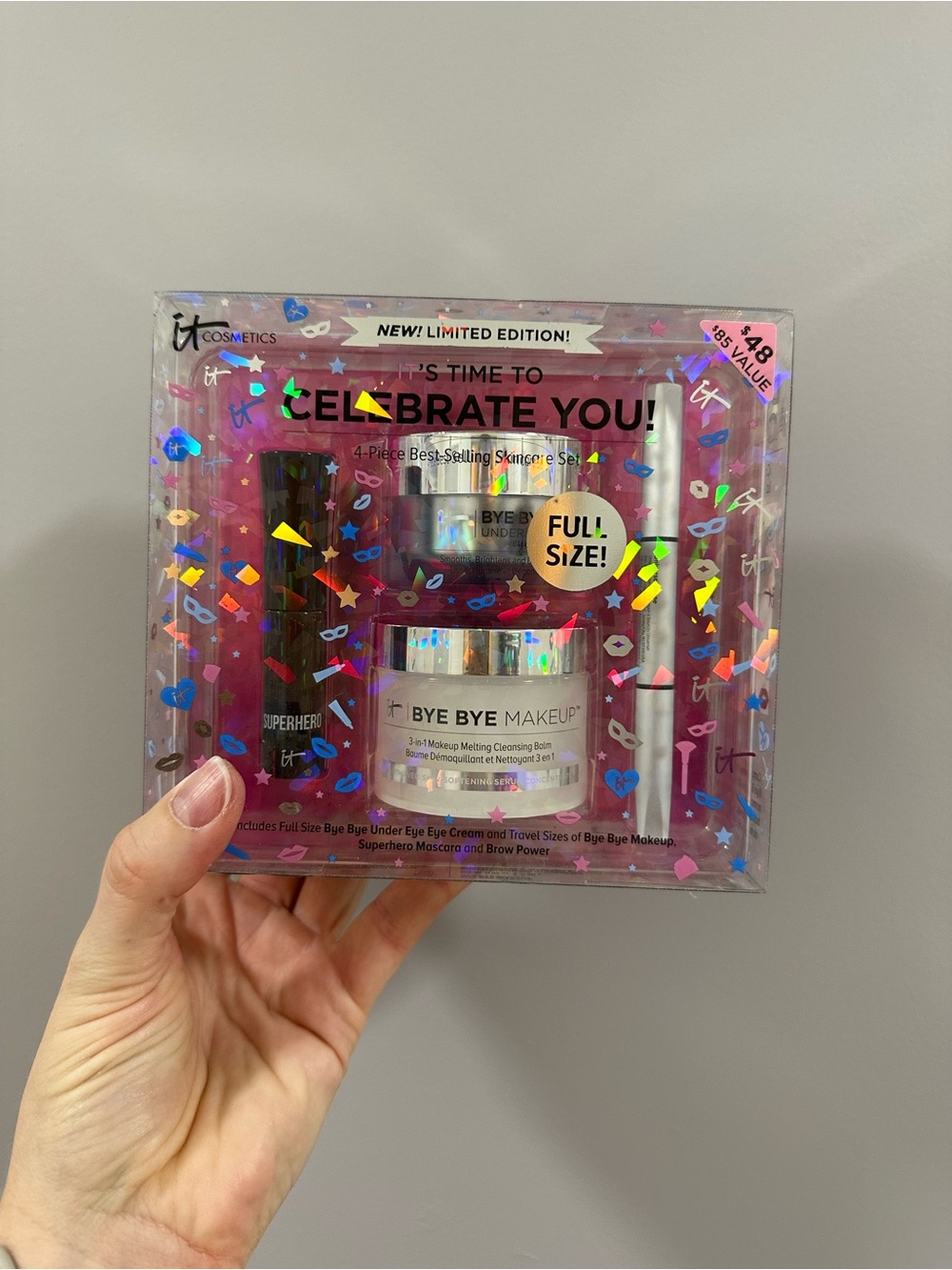 it cosmetics pink holographic Celebrate You! Bye Bye Makeup Skincare Gift Set